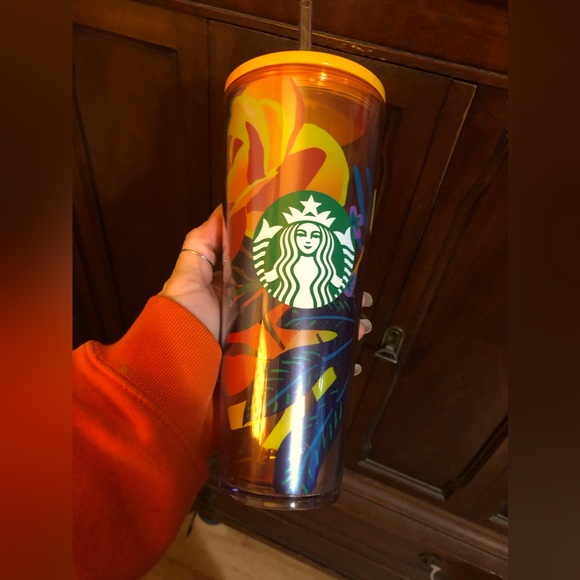 Starbucks Other - Starbucks 2022 Spring Multi Flowers cold cup